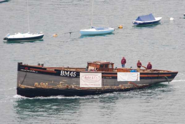 14 September 2008 - 17-22-41.jpg
Brixham trawler BM45 Pilgrim built in 1895. Recovered in 1999 from Gilleleje, Denmark. Seen arriving in Dartmouth for restoration.
#BrixhamTrawlerPilgrim #RestoredBargePilgrim
